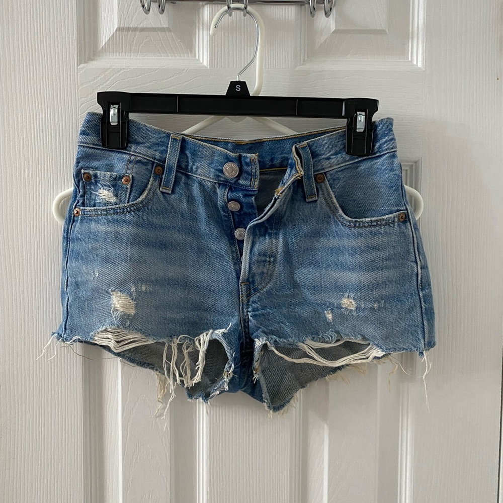 Levi shorts